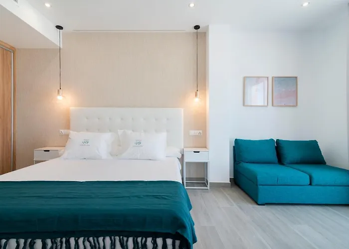 Vg Boutique 3* Nerja